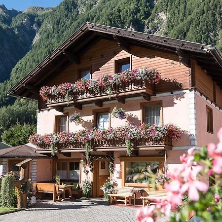 Landhaus Lackner Heiligenblut Dış mekan fotoğraf